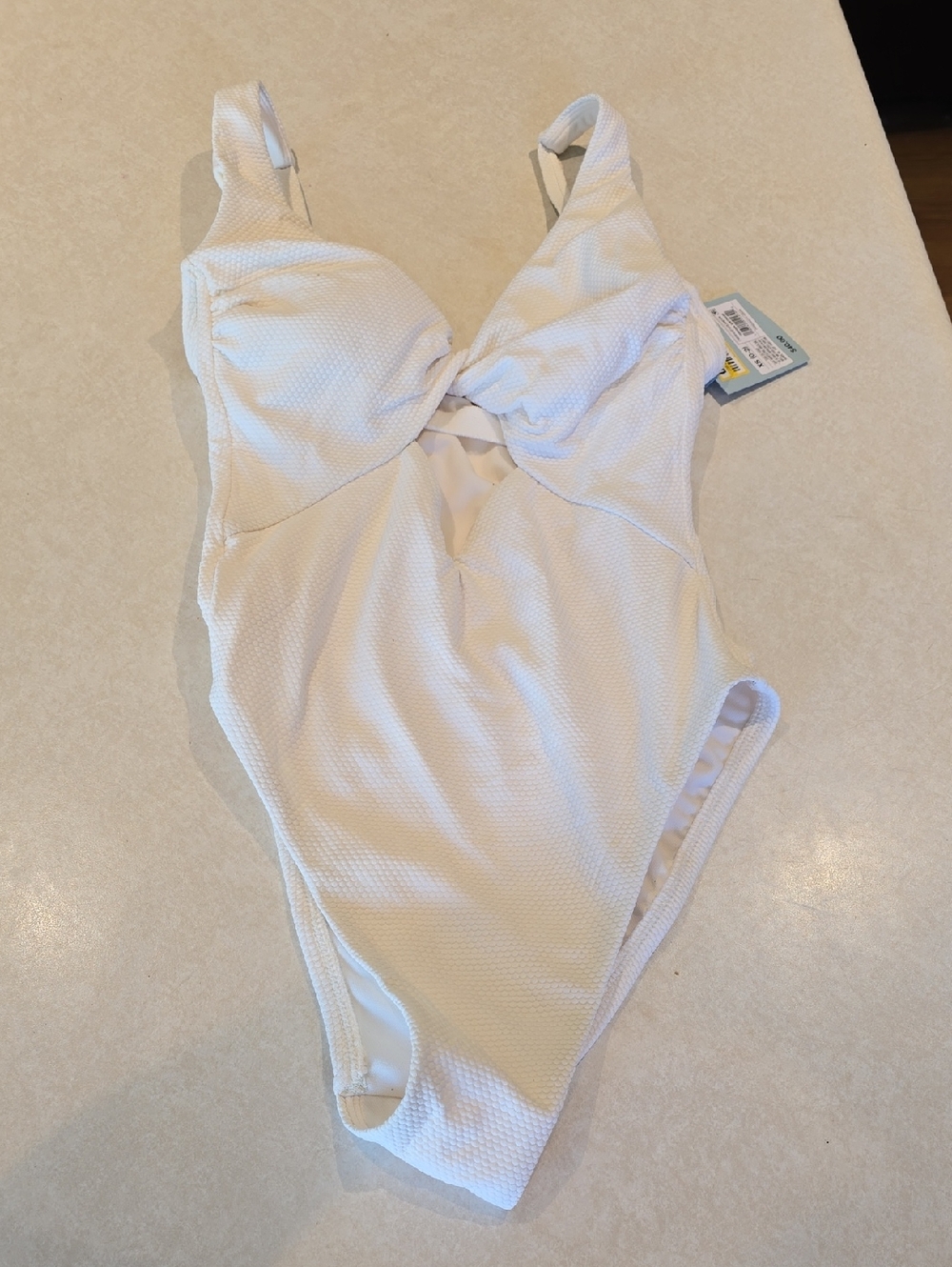 Shade & Shore White Twist Front One Piece Swimsuit Size XS 0-2